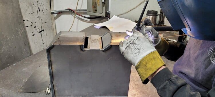 welding vs fastening